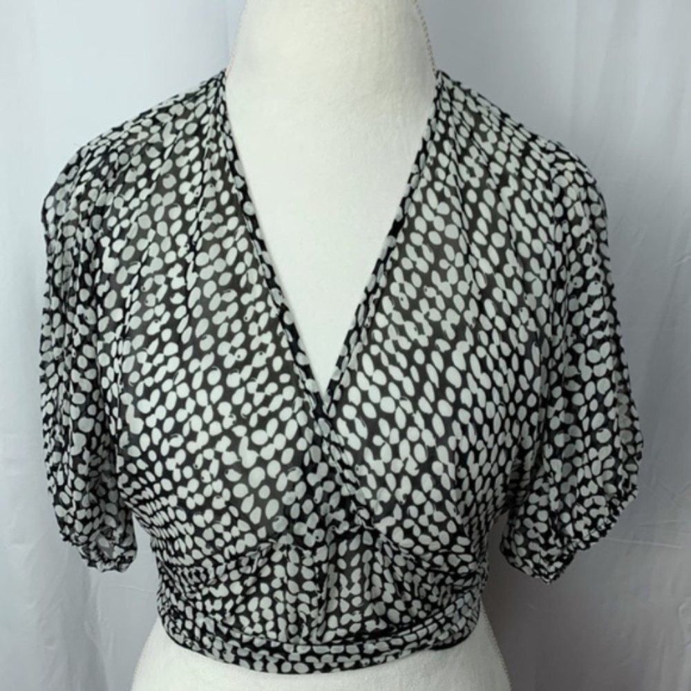 FreshMint women's deep v neck black & white sheer crop top w tie, medium